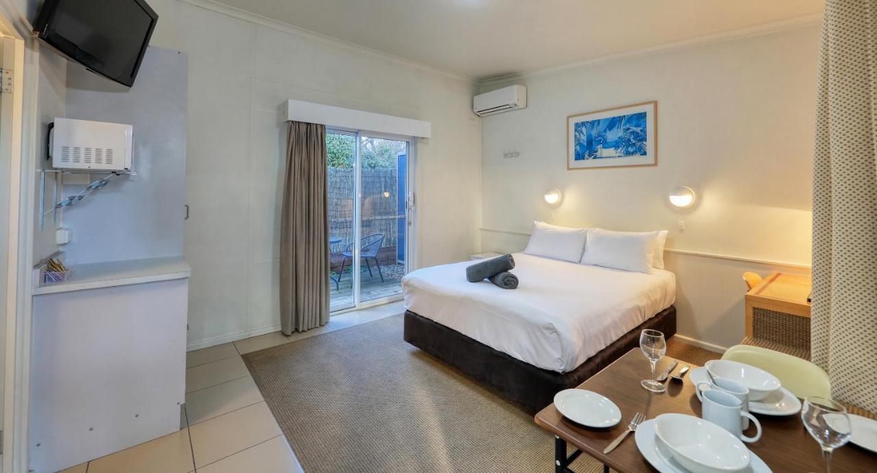 Hamilton Hume Motor Inn Yass Esterno foto